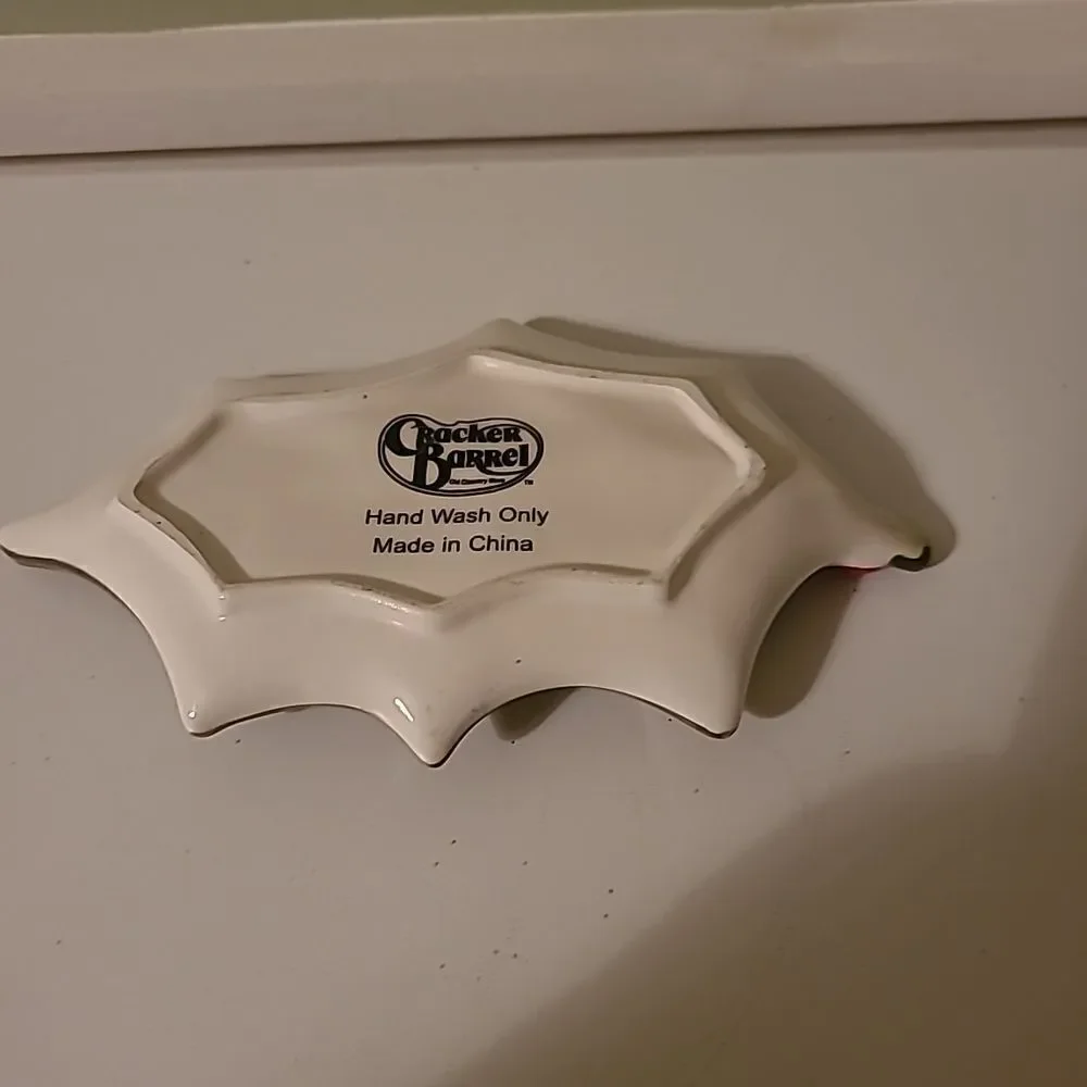 Cracker Barrel Holly Dish